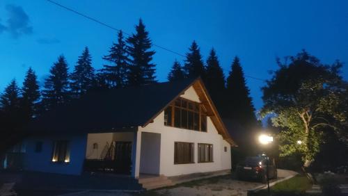 Afbeelding uit fotogalerij van CASA DINCA in Cîmpu lui Neag