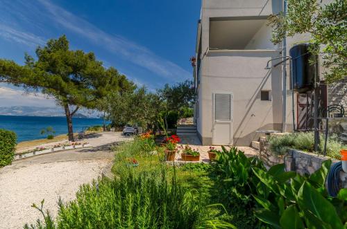 Apartments Dragica