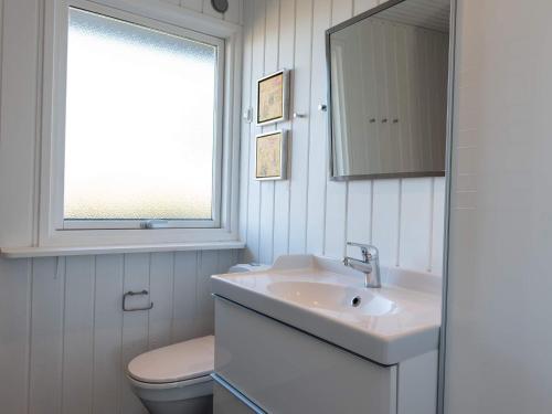 Koupelna v ubytování Holiday home Fanø C