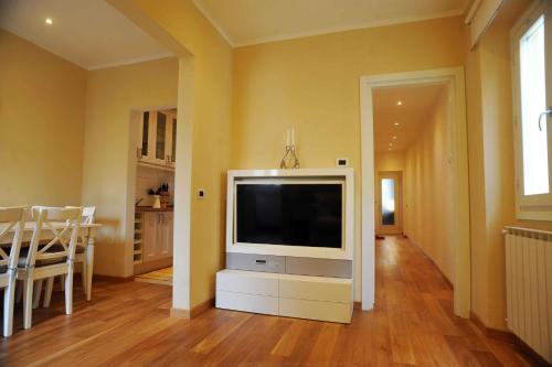 Comfortable and Convenient apt in the center - Zanobi Delux