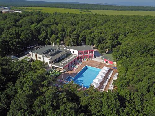 Letecký snímek ubytování Hotel Afrodita Dimitrovgrad BG
