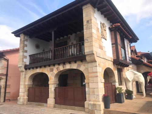 Foto Casa el Elefante Blanco 1