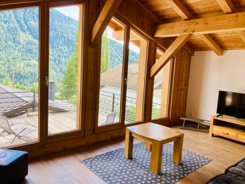 CHALET ALTAÏ tesisinde bir oturma alanı