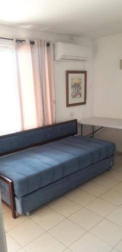 Ruang duduk di Savyon Apartment in Galilee