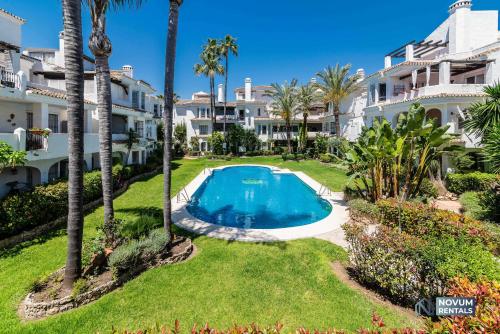 Top renovated penthouse in Los Naranjos