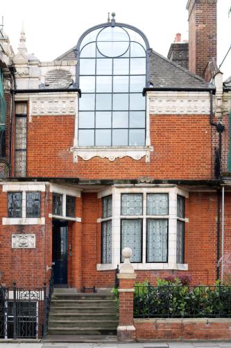 St Paul's Studios apartment photo 7