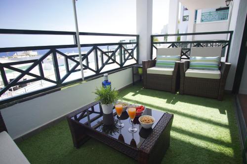 Apartment Portonovo La Paloma Amazing sea view & swimming pool-good wifi -free AC- private parking