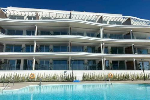 New apartment with fantastic view and a big terrace ...