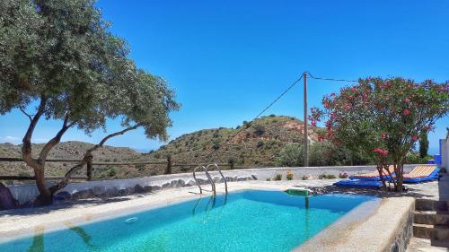 Gallery image of Villa for 4 with a private Pool & Garden in Bédar