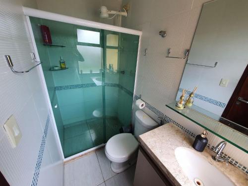 Bathroom sa Apartamento WinterVille Residence em Gravatá 2 Qtos