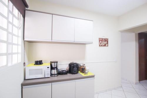 Dapur atau dapur kecil di Ypê Flats e Containers