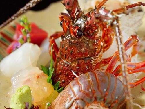 旅館の敷地内または近くでの食事または食べ物