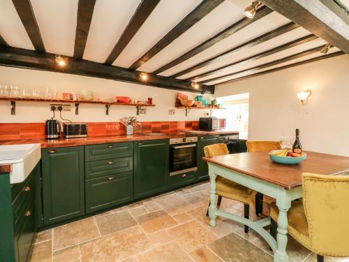 Dapur atau dapur kecil di Old Bridge Post Office