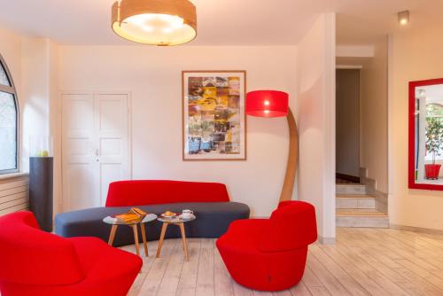 Χώρος καθιστικού στο Hôtel de Perros, The Originals Boutique
