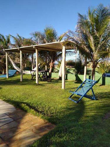 Un jardín fuera de Nascer do Sol Kitesurf House
