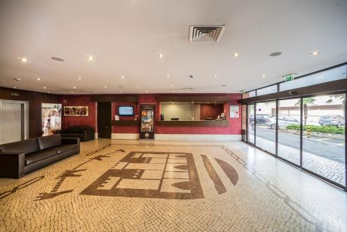 
The lobby or reception area at Vila Gale Cascais
