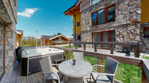 Fotografia z galérie ubytovania Apartman Konifer - Jacuzzi - Ski In Ski Out v Demänovskej Doline