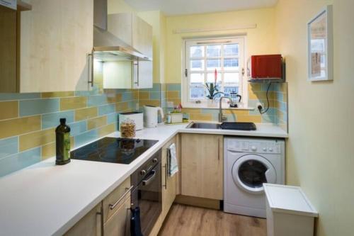 GuestReady - Cosy & Central Flat with Free Private Parking