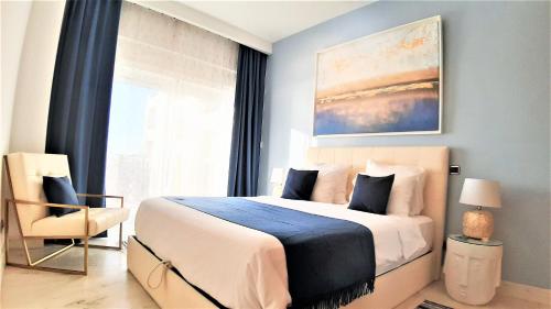 Foto POTATO BEACH apartment at beach front & sea view 2
