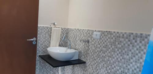 Ένα μπάνιο στο VILA MATILDE NORONHA