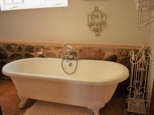 Et badeværelse på Dullstroom Artist Cottages