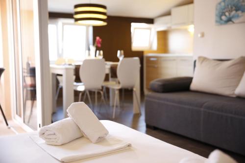 Guest House Lorenta near the beach