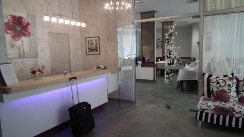 Fotografie z fotogalerie ubytování Hôtel des Pays Bas v destinaci Lurdy