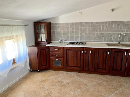 Η κουζίνα ή μικρή κουζίνα στο Villa Enrica Apartments