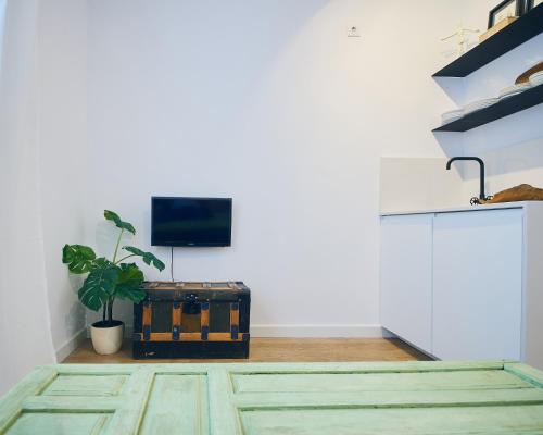 Pelícano Seville Apartments
