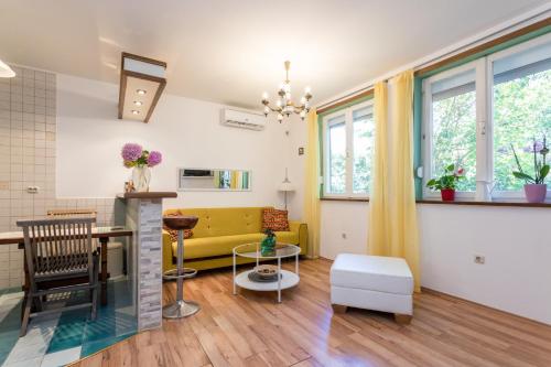 Zona d'estar a Best Apartment Roxy