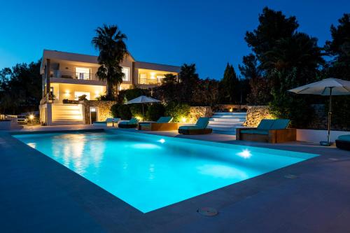 Luxury Private Holiday Villa with Volley Ball Court, Ibiza Villa 1007