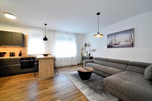Foto On Time Apartments - Modern Living in Zagreb 1