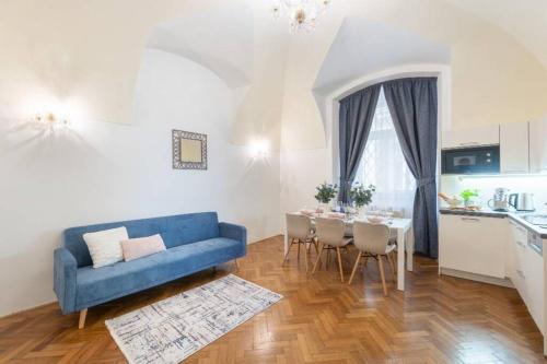 Prostor za sedenje u objektu ROSE APARTMENTS / ROMANTIC & COZY / CITY CENTER