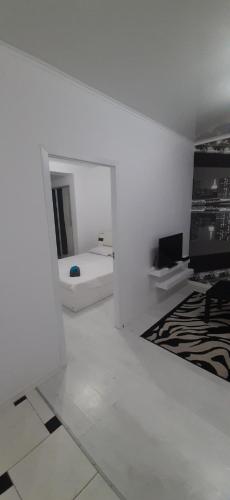 Kylpyhuone majoituspaikassa TESTEMITEANU APARTMENT