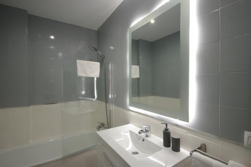 Kúpeľňa v ubytovaní Livingtarifa Apartamento Coco