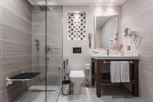 Koupelna v ubytování ATECA Hotel Suites Tashkent