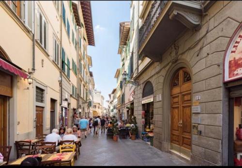 Home Faenza at Most Historical Center with LIFT !!!