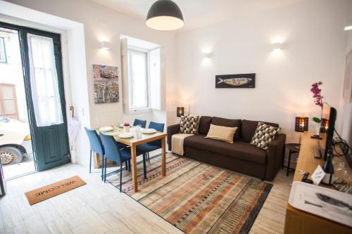 Santana Cosy Flat