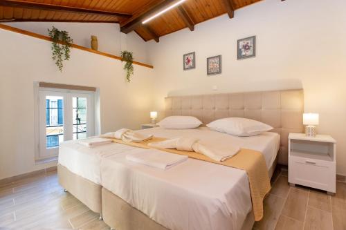 Odisseus old town apartment