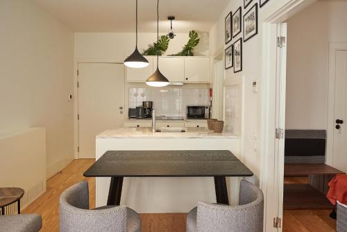 BOUTIQUE Rentals-Flores Classic historical centre