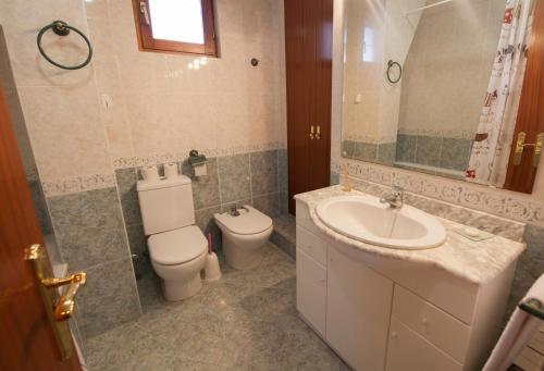 Koupelna v ubytování Casa Placet de Sant Joan Apto