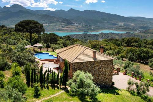 El Gastor Villa Sleeps 4 With Pool And Wifi El Gastor Harga Terbaru 2021