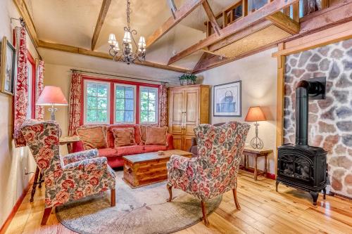 The Cozy Cabin – Photos 3