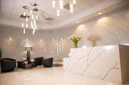 High Rise Brickell Modern Studio photo 12
