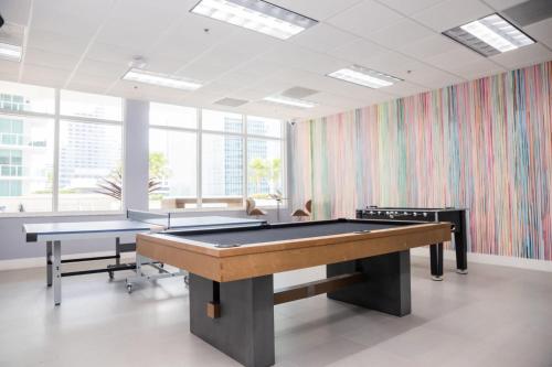 High Rise Brickell Modern Studio photo 23