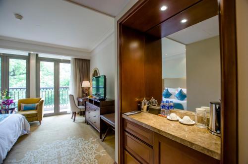 Katil atau katil-katil dalam bilik di Shanghai Fenyang Garden Boutique Hotel