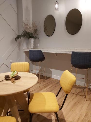 Habital Suites, Jaca – Updated 2022 Prices