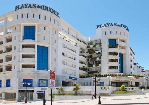 PUERTO BANUS. PLAYAS DEL DUQUE, Marbella – Updated 2022 Prices