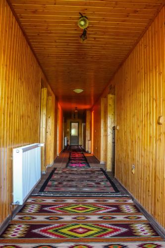 Fotografie z fotogalerie ubytování Conacul Lupilor v destinaci Satu Şugatag