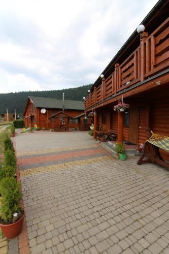 Gallery image of мини отель Колибри in Tatariv